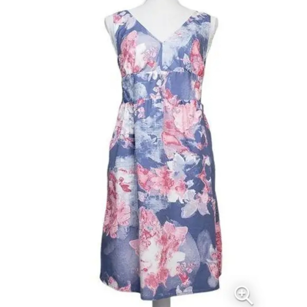 LOFT blue white & pink floral smocked A-line dress Womens Medium
